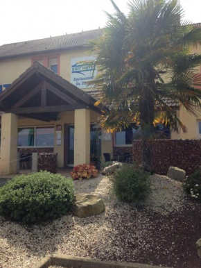 Brit Hotel Les Evens
